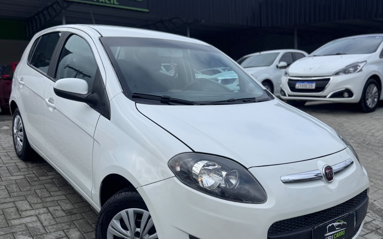 Fiat Palio 2017 Branco — foto 1 de 3