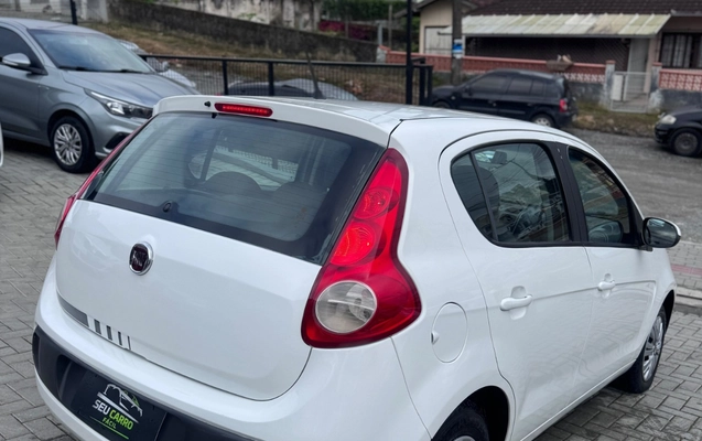 imagem-https://www.socarrao.com.br/sc-vehicle-images-prod/4328509/1791637512608-SU1HLTIwMjYxMDA5LVdBMDAzOS5qcGc.jpg