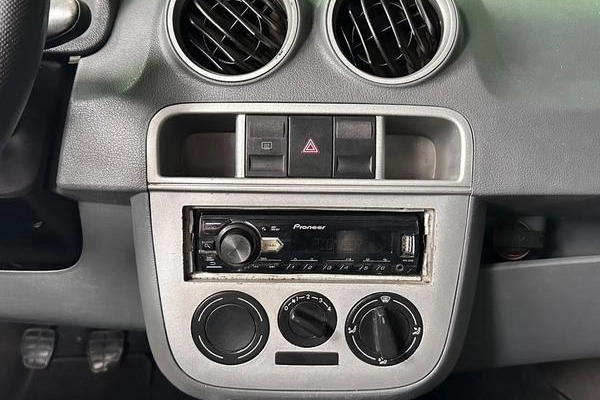 imagem-https://www.socarrao.com.br/sc-vehicle-images-prod/4328510/1791637593914-8558308_13_B_5551f2d05e.jpeg