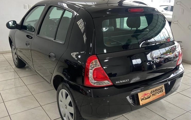 imagem-https://www.socarrao.com.br/sc-vehicle-images-prod/4328514/1791637837135-8558174_1_B_ba4ca4a1b4.jpeg