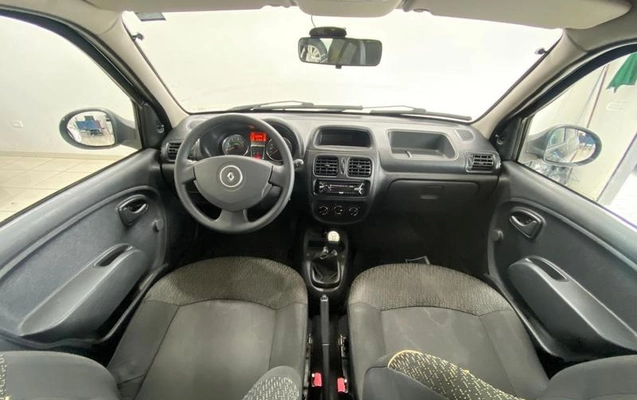 imagem-https://www.socarrao.com.br/sc-vehicle-images-prod/4328514/1791637837143-8558174_13_B_7f059c4ab9.jpeg