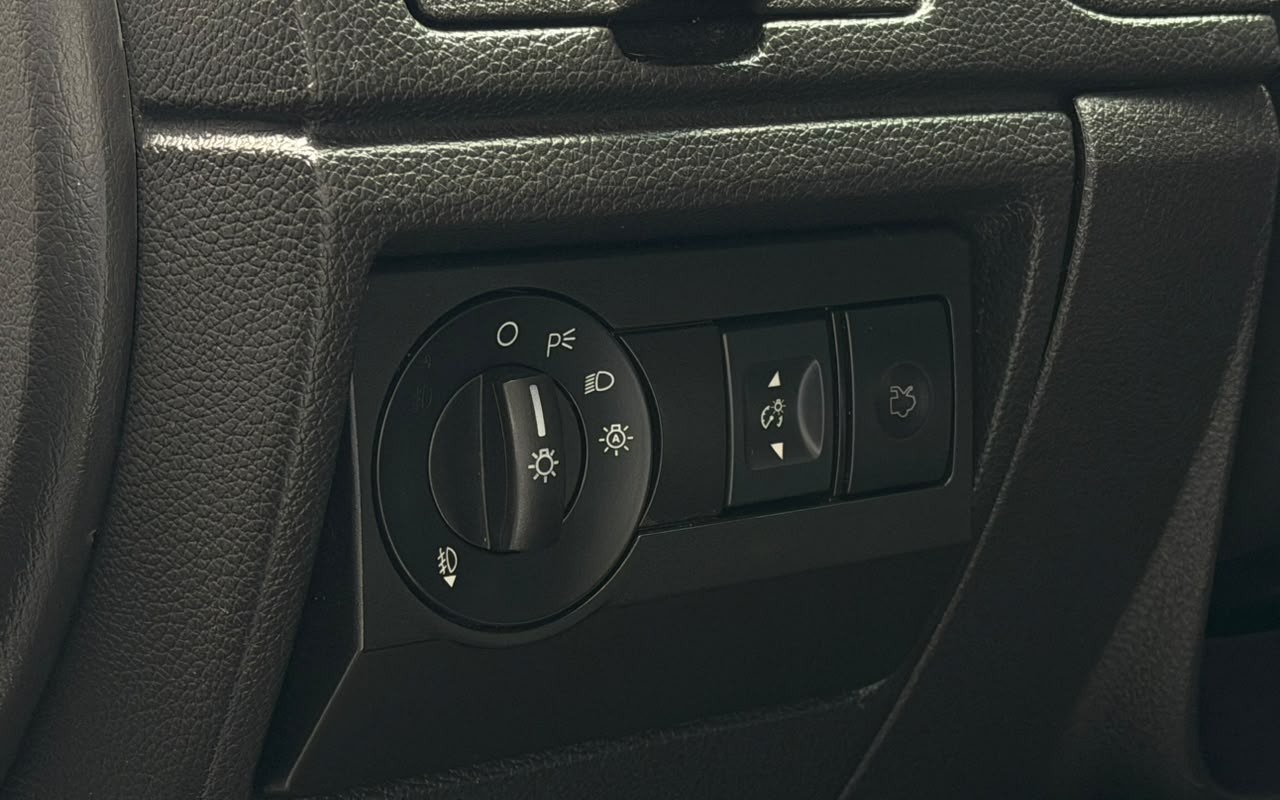imagem-https://www.socarrao.com.br/sc-vehicle-images-prod/4328561/1791639703977-V2hhdHNBcHAgSW1hZ2UgMjAyNi0xMC0xMCBhdCAxMC4xOS4xNi5qcGVn.jpeg