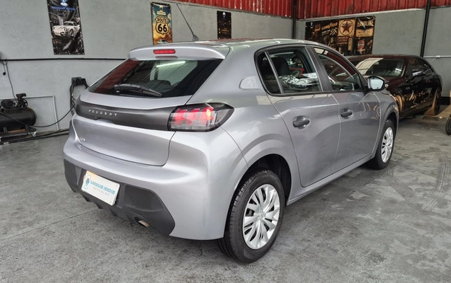 imagem-https://www.socarrao.com.br/sc-vehicle-images-prod/4328566/1791639997721-vehicle_image_1791637499_6f96af4dec39bdb6c0e7f559e693aad5.jpeg