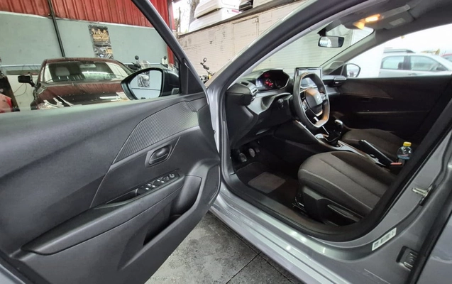 imagem-https://www.socarrao.com.br/sc-vehicle-images-prod/4328566/1791639997736-vehicle_image_1791637519_7cee40b9bee9fbab6b84f6717dfd7843.jpeg