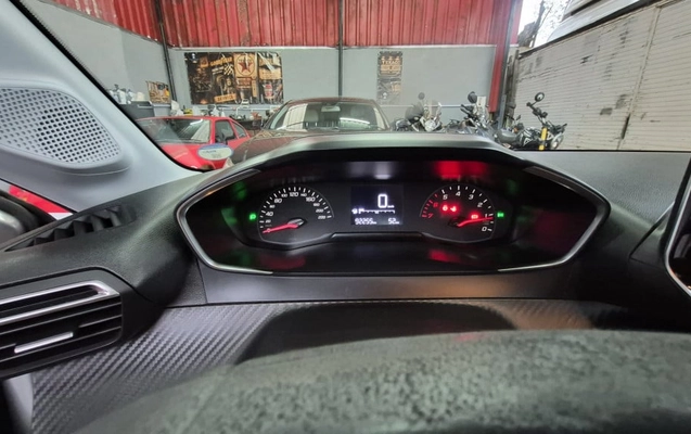 imagem-https://www.socarrao.com.br/sc-vehicle-images-prod/4328566/1791639997739-vehicle_image_1791637527_1cdb53be7fc989767e622790dda170c4.jpeg