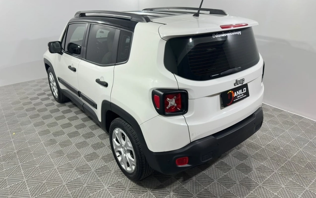 imagem-https://www.socarrao.com.br/sc-vehicle-images-prod/4328575/1791640136772-2_092203.jpg