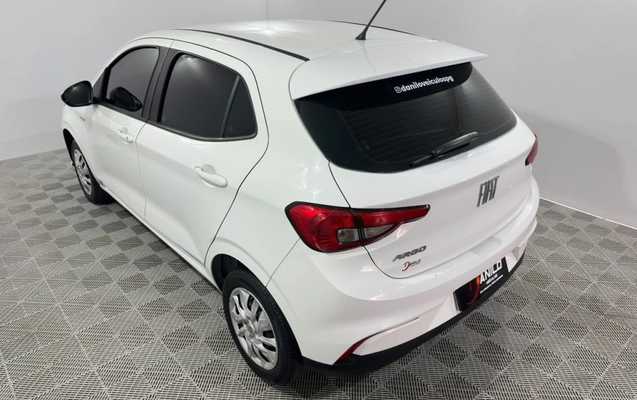 imagem-https://www.socarrao.com.br/sc-vehicle-images-prod/4328600/1791640146299-4_121921.jpg