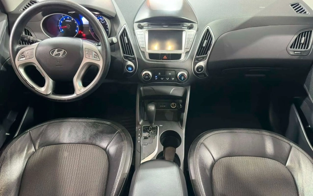 imagem-https://www.socarrao.com.br/sc-vehicle-images-prod/4328604/1791640148274-14_052328.jpg