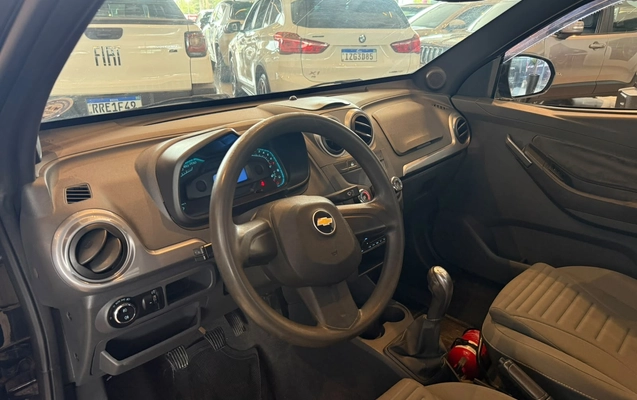 imagem-https://www.socarrao.com.br/sc-vehicle-images-prod/4328613/1791640258235-c28c5b56-22f1-4ebd-8b73-e150004eb13b.jpg