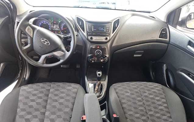 imagem-https://www.socarrao.com.br/sc-vehicle-images-prod/4328618/1791640350864-gb-523136d.jpeg
