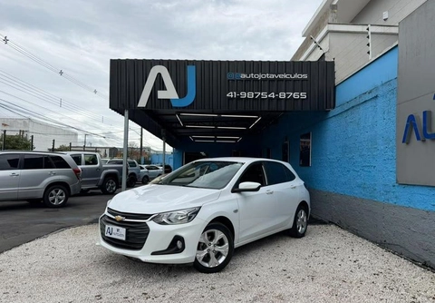 Chevrolet Onix 2023 Branco — foto 1 de 3