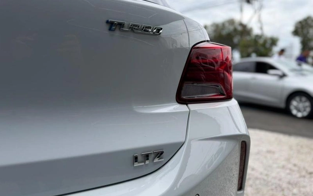 imagem-https://www.socarrao.com.br/sc-vehicle-images-prod/4328629/1791645290993-8562259_21_B_d55c756aaa.jpeg