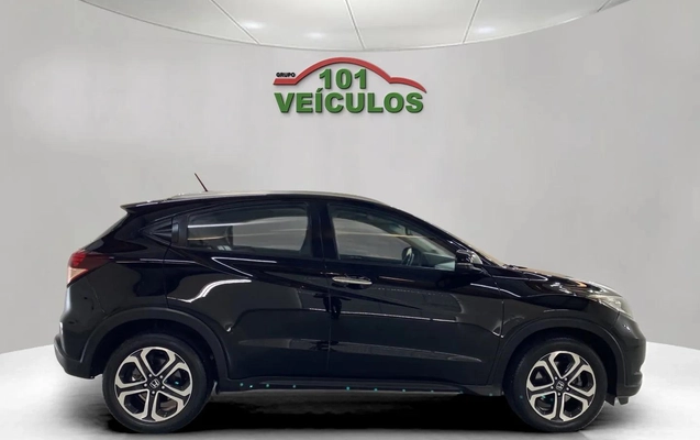 imagem-https://www.socarrao.com.br/sc-vehicle-images-prod/4328639/1791641038398-003_b168f2f71c80c232aba7711a989588cb.jpg