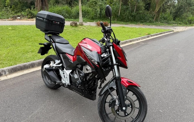 imagem-https://www.socarrao.com.br/sc-vehicle-images-prod/4328655/1792093516715-gb-492a456.jpeg