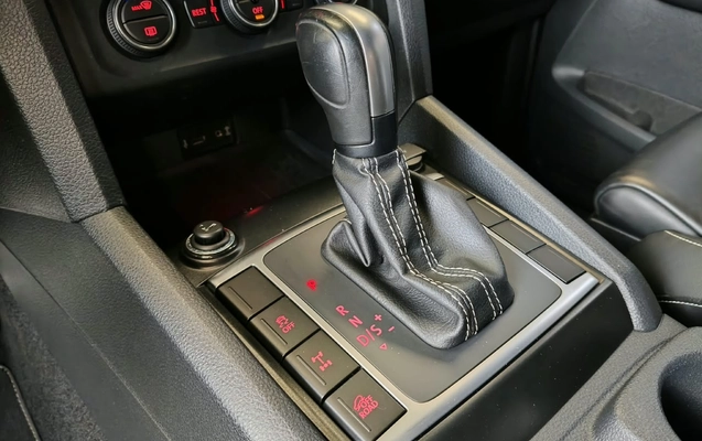 imagem-https://www.socarrao.com.br/sc-vehicle-images-prod/4328663/1791641999746-003_bb0ea75ef41e9b3b446d49822057a438.jpg