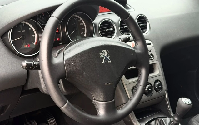 imagem-https://www.socarrao.com.br/sc-vehicle-images-prod/4328668/1791642106538-V2hhdHNBcHAgSW1hZ2UgMjAyNi0xMC0xMCBhdCAxMC41My4xOS5qcGVn.jpeg