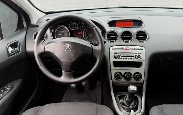 imagem-https://www.socarrao.com.br/sc-vehicle-images-prod/4328668/1791642106581-V2hhdHNBcHAgSW1hZ2UgMjAyNi0xMC0xMCBhdCAxMC41My4xOSAoMSkuanBlZw.jpeg