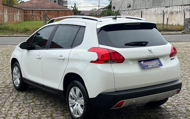 imagem-https://www.socarrao.com.br/sc-vehicle-images-prod/4328672/1791642132660-8551728_6_B_e45b30cb29.jpeg