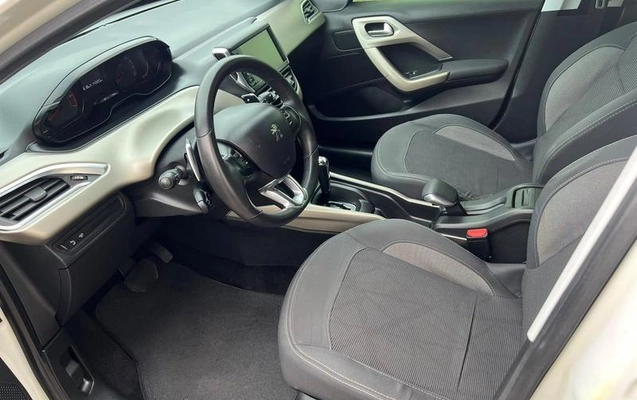 imagem-https://www.socarrao.com.br/sc-vehicle-images-prod/4328672/1791642132662-8551728_6_B_d5b6e1f3f0.jpeg