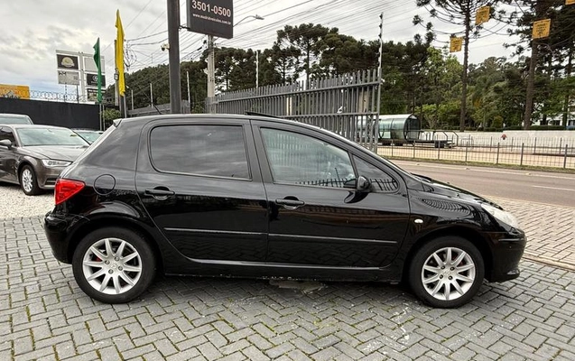 imagem-https://www.socarrao.com.br/sc-vehicle-images-prod/4328677/1791654833096-8562019_3_B_38fc7f0d4f.jpeg