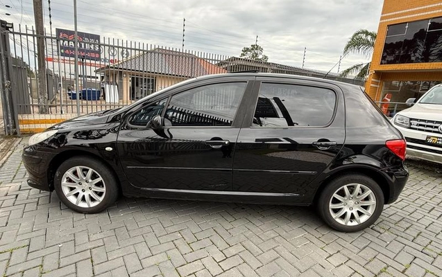 imagem-https://www.socarrao.com.br/sc-vehicle-images-prod/4328677/1791654833102-8562019_7_B_7d26122647.jpeg