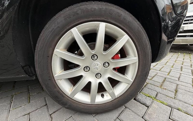 imagem-https://www.socarrao.com.br/sc-vehicle-images-prod/4328677/1791654833114-8562019_16_B_4abd6bcdca.jpeg