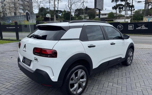 imagem-https://www.socarrao.com.br/sc-vehicle-images-prod/4328685/1792011200007-8562304_5_B_6978379a4c.jpeg