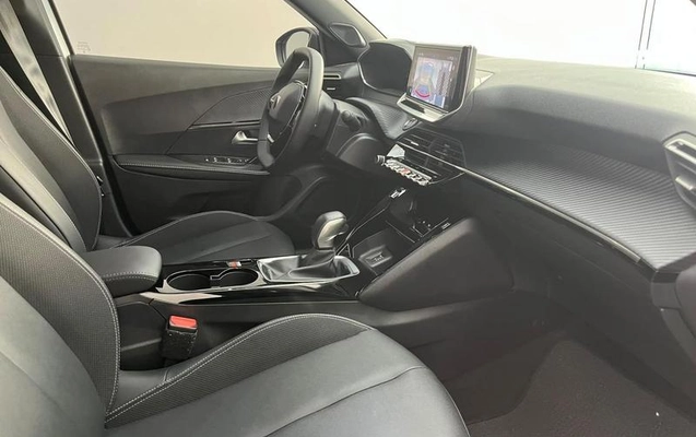 imagem-https://www.socarrao.com.br/sc-vehicle-images-prod/4328712/1791642970813-8526613_3_B_d9f213938e.jpeg