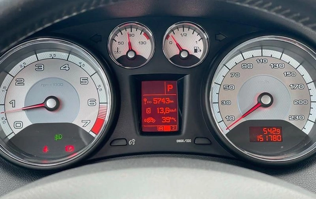 imagem-https://www.socarrao.com.br/sc-vehicle-images-prod/4328715/1791642998028-8481918_17_B_30b290d8ef.jpeg