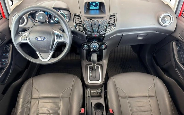 imagem-https://www.socarrao.com.br/sc-vehicle-images-prod/4328717/1791643020817-8530460_11_B_15b3a15d43.jpeg