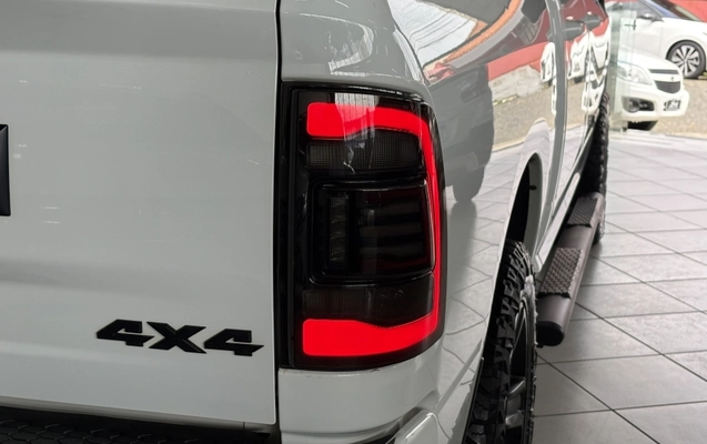 imagem-https://www.socarrao.com.br/sc-vehicle-images-prod/4328724/1791643254675-1fcY5vve68XauJIEU3tiirHQ0ZuUZLgQ.jpg