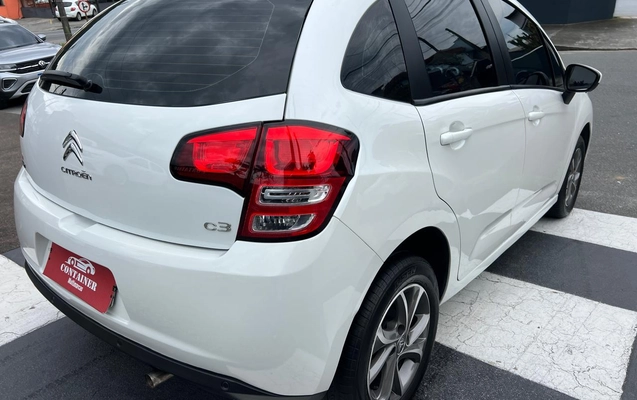 imagem-https://www.socarrao.com.br/sc-vehicle-images-prod/4328728/1791643340751-003_38fd0199d8b367c1666ede0dc4c212c3.jpg