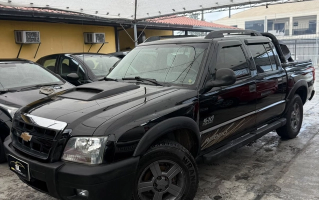 imagem-https://www.socarrao.com.br/sc-vehicle-images-prod/4328741/1791643591189-ZGE5YzExYzEtYTBkNC00OGQ3LWIxNGUtYmFkOThmOWQxMmJiLmpwZWc.jpeg