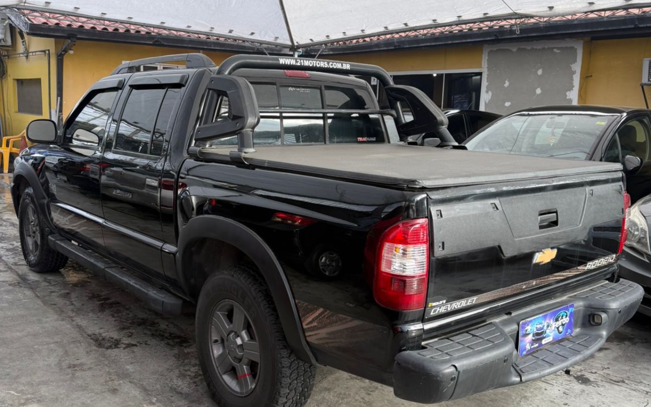imagem-https://www.socarrao.com.br/sc-vehicle-images-prod/4328741/1791643591434-ZjliYjAyYmUtNGE3Zi00Y2UxLWJmMjMtN2MxY2U4MjBhMmE3LmpwZWc.jpeg