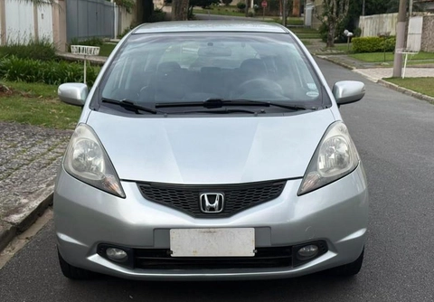 Honda Fit 2009 Prata — foto 1 de 3