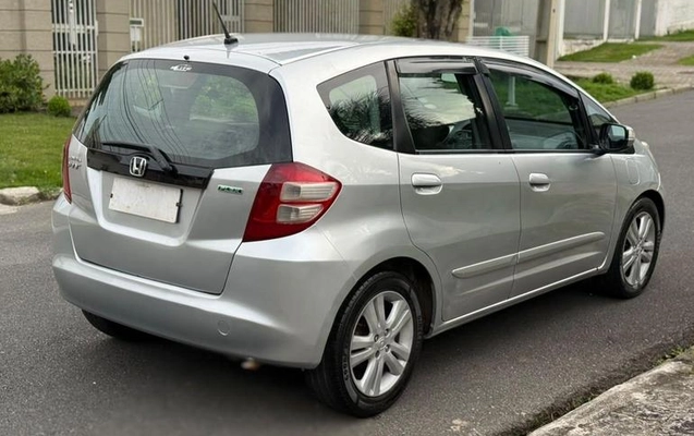 imagem-https://www.socarrao.com.br/sc-vehicle-images-prod/4328746/1791643705239-8557264_4_B_9c9e3e0089.jpeg
