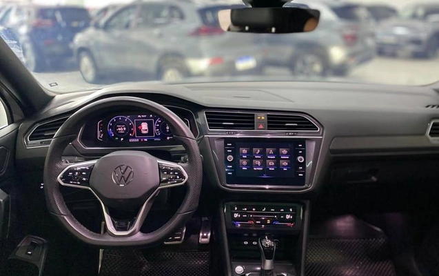 imagem-https://www.socarrao.com.br/sc-vehicle-images-prod/4328754/1791644042619-8562549_15_B_8d50554e1c.jpeg