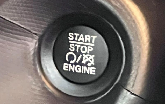 imagem-https://www.socarrao.com.br/sc-vehicle-images-prod/4328757/1791644120206-8559422_0_B_824af09790.jpeg
