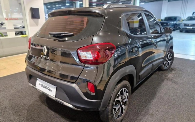 imagem-https://www.socarrao.com.br/sc-vehicle-images-prod/4328759/1791644012872-8562586_6_B_43c215f92e.jpeg
