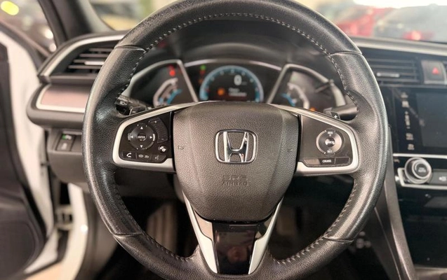 imagem-https://www.socarrao.com.br/sc-vehicle-images-prod/4328764/1791644086944-8508242_12_B_308b62e97a.jpeg