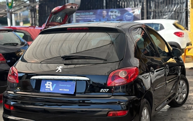 imagem-https://www.socarrao.com.br/sc-vehicle-images-prod/4328767/1791644120930-SU1HXzkyNDMuanBlZw.jpeg