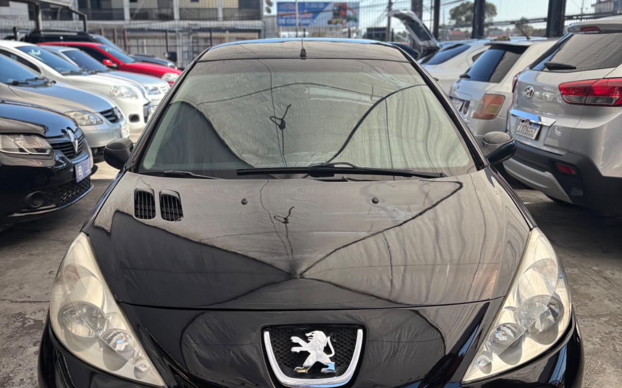 imagem-https://www.socarrao.com.br/sc-vehicle-images-prod/4328767/1791644121269-SU1HXzkyMTQuanBlZw.jpeg