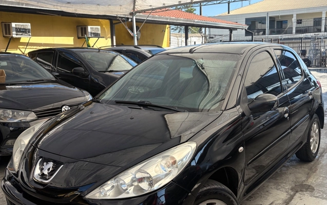 imagem-https://www.socarrao.com.br/sc-vehicle-images-prod/4328767/1791644121452-SU1HXzkyMzMuanBlZw.jpeg