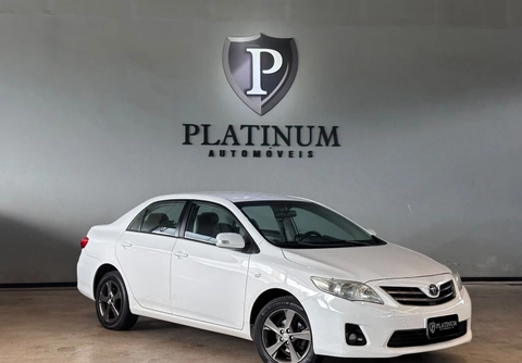 Toyota Corolla 2014 Branco — foto 1 de 3