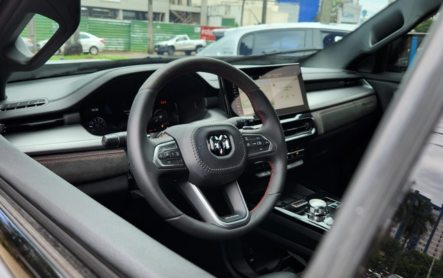 imagem-https://www.socarrao.com.br/sc-vehicle-images-prod/4328777/1791644305935-a01a74f0-fcd4-440b-b32e-b51c8aef4025.jpg
