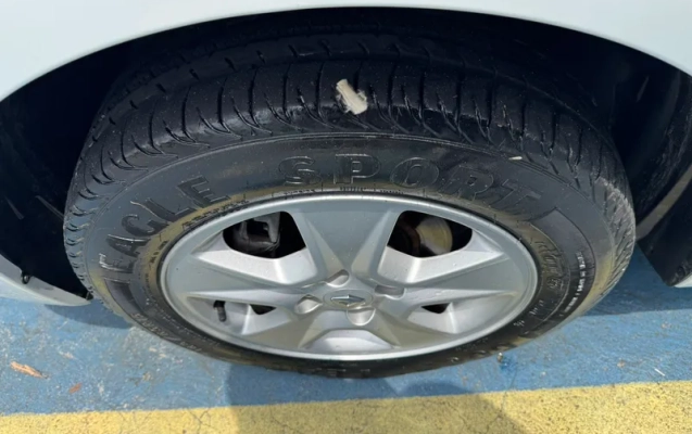 imagem-https://www.socarrao.com.br/sc-vehicle-images-prod/4328778/1791644311183-ef8f4eb4-08b9-4ef1-8e2d-9c8449498a08.webp