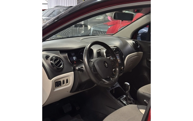 imagem-https://www.socarrao.com.br/sc-vehicle-images-prod/4328780/1791644324273-1_115813.jpg