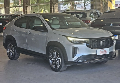 Fiat Fastback 2025 Prata — foto 1 de 3