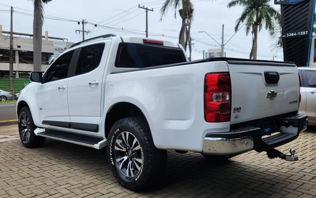 imagem-https://www.socarrao.com.br/sc-vehicle-images-prod/4328809/1791645282183-31371cbc-b534-4295-83db-100ea8343a99.jpg