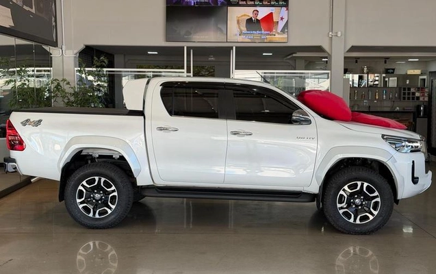 imagem-https://www.socarrao.com.br/sc-vehicle-images-prod/4328818/1791645721697-8562505_0_B_854c7a8975.jpeg